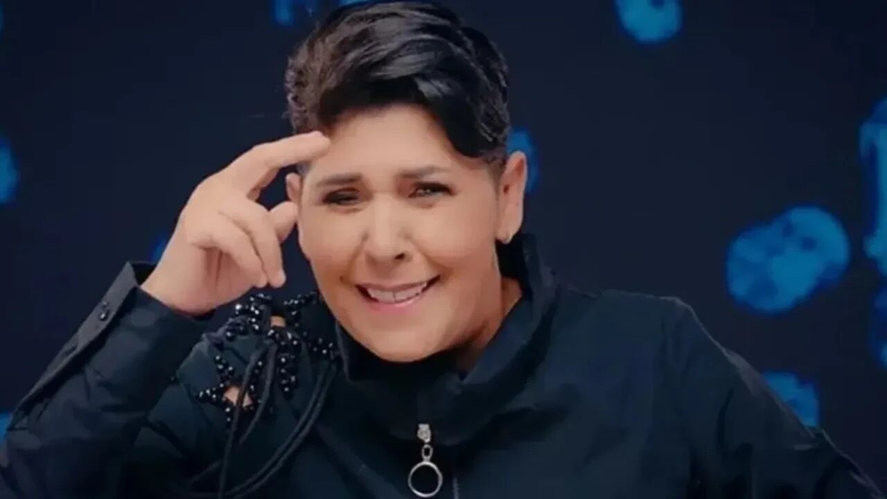 Cansever Hayatını